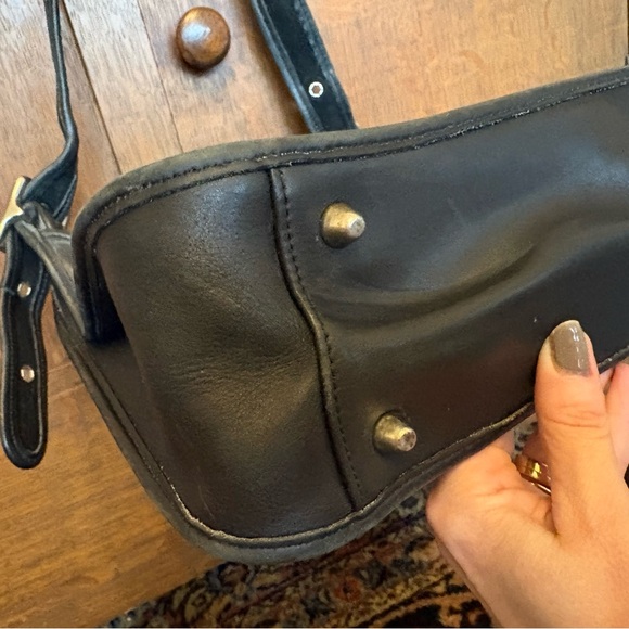 Vintage Coach Black Leather 9966 Legacy Zip Shoulder Bag - Picture 9 of 15